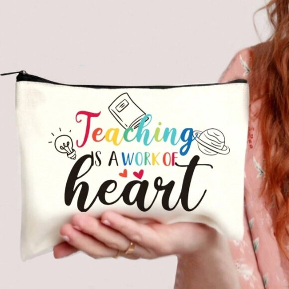 Teaching is a Work of Heart Makeup Bag NWT - Picture 1 of 1